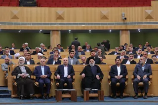 نشست مشترک نمایندگان و منتخبین مجلس با هیئت دولت