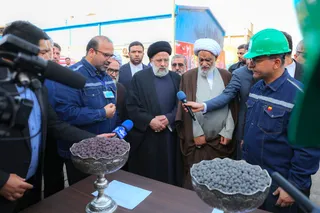 گزارش تصویری از افتتاح کارخانه فولاد زمزم 3