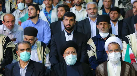 تصاویر دیدار رئیس جمهور با اقشار مختلف مردم چهارمحال و بختیاری