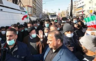 تصاویر حضور آیت‌الله رئیسی در مراسم تشییع شهدا