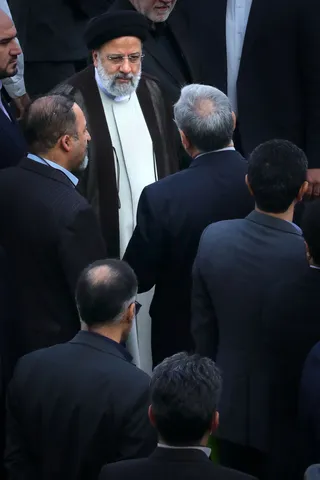 تصاویر ورود به شهرستان اسلام شهر و بازدید از بیمارستان در حال احداث