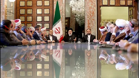 تصاویر نشست با جمعی از اندیشمندان فلسطینی