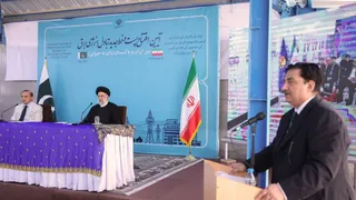 تصاویر  افتتاح پست و خط تبادل برق میان ایران و پاکستان