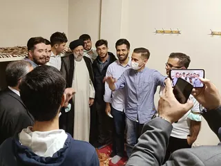 تصاویر صرف افطار در خوابگاه دانشجویی دانشگاه خوارزمی کرج