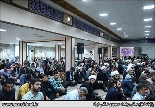 تصاویر دیدار با جمعی از فعالان فرهنگی و اجتماعی خوزستان