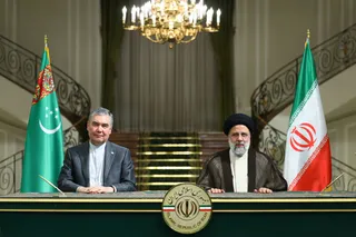 تصاویر  امضای اسناد همکاری میان تهران و عشق‌آباد و مصاحبه مطبوعاتی رئیس جمهور و رئیس شورای مصلحت خلق ترکمنستان
