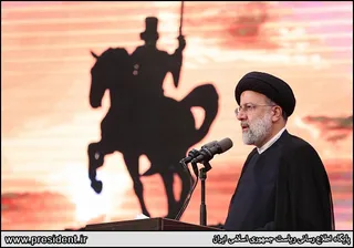 تصاویر دیدار رئیس جمهور با نخبگان ، علماء ، خانواده شهدا ، ایثارگران و جمعی از اقشار مختلف مردم کهکیلویه وبویراحمد