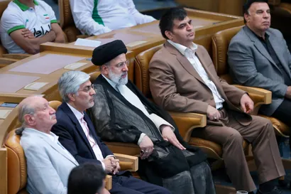 آیین تجلیل از قهرمانان و مدال آوران