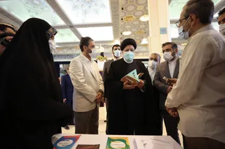 تصاویر بازدید از نمایشگاه بین المللی قرآن کریم
