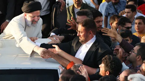 استقبال مردمی اهالی شیراز