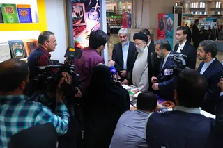بازدید از سی و پنجمین نمایشگاه بین‌المللی کتاب تهران