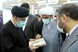 تصاویر بازدید از نمایشگاه بین المللی قرآن کریم