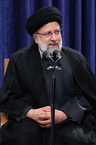 تصاویر دیدار رئیس‌جمهور و اعضای هیئت دولت با رهبر معظم انقلاب اسلامی