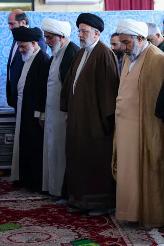 تصاویر دیدار با علما و روحانیون استان بوشهر