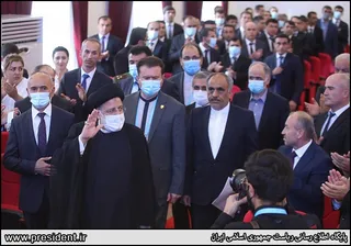 تصاویر اعطای مدرک دکترای افتخاری به رئیس جمهور و سخنرانی در دانشگاه ملی تاجیکستان