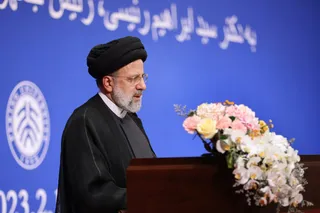 تصاویر اعطای عنوان «استاد افتخاری» دانشگاه پکن به دکتر رئیسی و سخنرانی در جمع اساتید و دانشجویان
