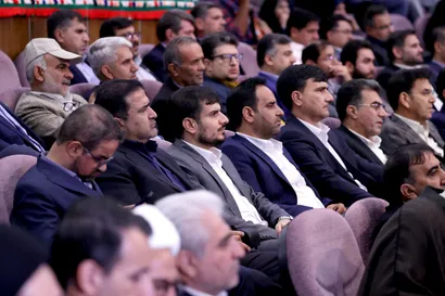 تصاویر نشست شورای برنامه ریزی و توسعه با حضور جمعی از فعالان اقتصادی