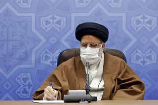 امنیت ملی برای ما مهم است و تعارف بردار نیست / نباید اجازه داد کسانی در کشور از طریق ارتباط با بیگانگان و به عنوان عامل دشمن به امنیت ملی ضربه بزنند