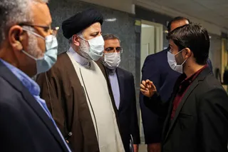 بازدید آیت‌الله رئیسی از دادگستری شهرستان بهارستان