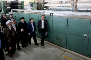 تصاویر بازدید از کارخانه نساجی حجاب شهرکرد