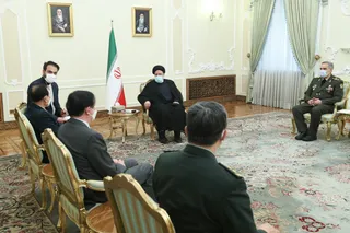 تصاویر دیدار وزیر دفاع چین با رئیس جمهور