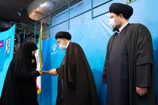 تصاویر اجتماع مردمی هسته های جهاد , پیشرفت در حسینیه جماران