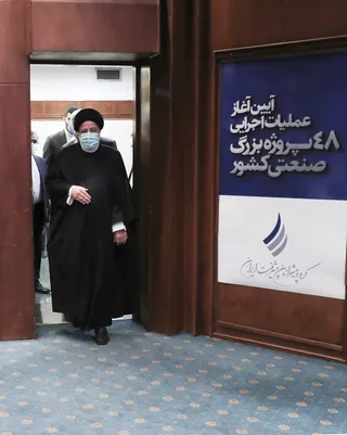 تصاویر آیین آغاز عملیات اجرایی ۴۸ پروژه بزرگ صنعتی کشور