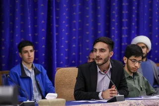 تصاویر نشست رمضانی با جمعی از نوجوانان
