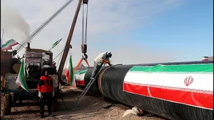 مراسم آغاز عملیات اجرایی طرح انتقال آب خلیج فارس به یزد و کرمان