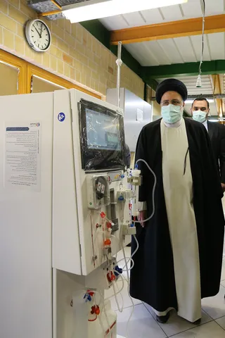 تصاویر بازدید رئیس جمهور از طرح های دانش بنیان در پارک علم وفناوری پردیس