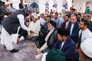 دیدار صمیمی با مسلمانان سریلانکا