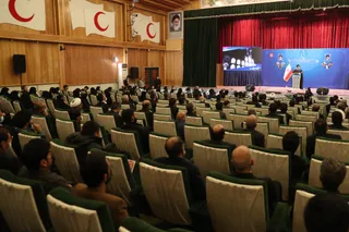 تصاویر دیدار رئیس جمهور با نخبگان ، علماء ، خانواده شهدا ، ایثارگران و جمعی از اقشار مختلف مردم
