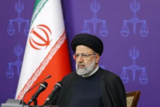 تریبون‌های عمومی باید محل امیدآفرینی و نشان از انسجام و آهنگ واحد در کشور باشد/ محل «طرح» و «حل» مسائل اختلافی، جلسات خصوصی است نه‌تریبون‌های عمومی