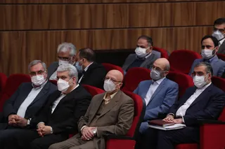 تصاویر دیدار دانشجویان و تشکلهای دانشجویی با رئیس جمهور