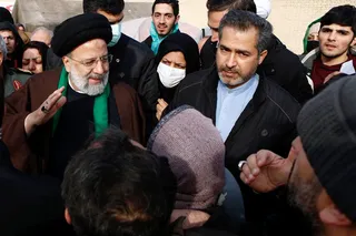 تصاویر بازدید میدانی دکتر رئیسی از مناطق زلزله‌زده شهرستان خوی و روستای بدلان