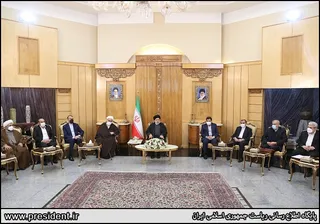 تصاویر عزیمت آیت الله رئیسی به ترکمنستان به منظور شرکت در اجلاس سران سازمان همکاری‌های اقتصادی (اکو)