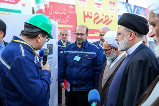 گزارش تصویری از افتتاح کارخانه فولاد زمزم 3