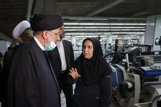 تصاویر بازدید از کارخانه نساجی حجاب شهرکرد