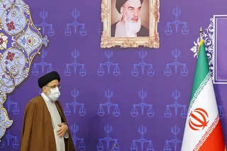 وزارت بهداشت گرفتار حاشیه‌سازی‌ها نشود و از همه ظرفیت‌های علمی و پژوهشی و امکانات برای تامین امنیت جانی مردم استفاده کند/ کانادا خودش ناقض حقوق بشر و پناهگاهی برای مفسدان و تبهکاران است که باید علیه آن قطعنامه بدهند