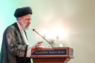 نشست صمیمی با نخبگان پاکستانی