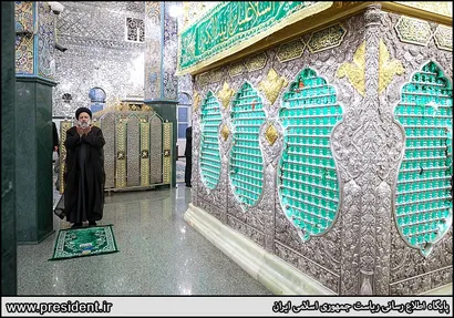 تصاویر زیارت مضجع مطهر حضرت زینب (سلام الله علیها)