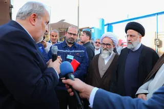 گزارش تصویری از افتتاح کارخانه فولاد زمزم 3