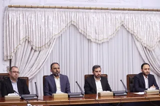 نشست بررسی راهکارهای حفظ و ارتقای آرامش بازار