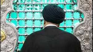 فیلم زیارت مضجع مطهر حضرت زینب (سلام الله علیها)