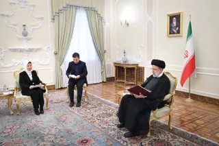 تصاویر تسلیم استوارنامه سفرای کشورهای آنگولا، کلمبیا، اکوادور، کامبوج و پرو