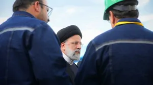 گزارش تصویری از افتتاح کارخانه فولاد زمزم 3