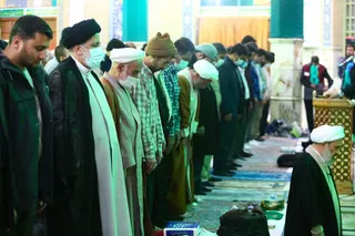تصاویر حضور رئیس جمهور در مسجد مقدس جمکران در روز نیمه شعبان