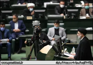 تصاویر حضور رئیس جمهور در جلسه بررسی صلاحیت وزیران پیشنهادی دولت سیزدهم