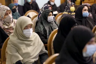 تصاویر دیدار رئیس جمهور با بانوان خانواده‌های ایرانی ساکن مسکو