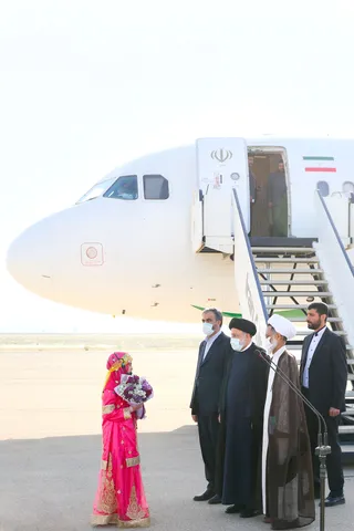 تصاویر ورود رئیس جمهور به استان چهارمحال و بختیاری